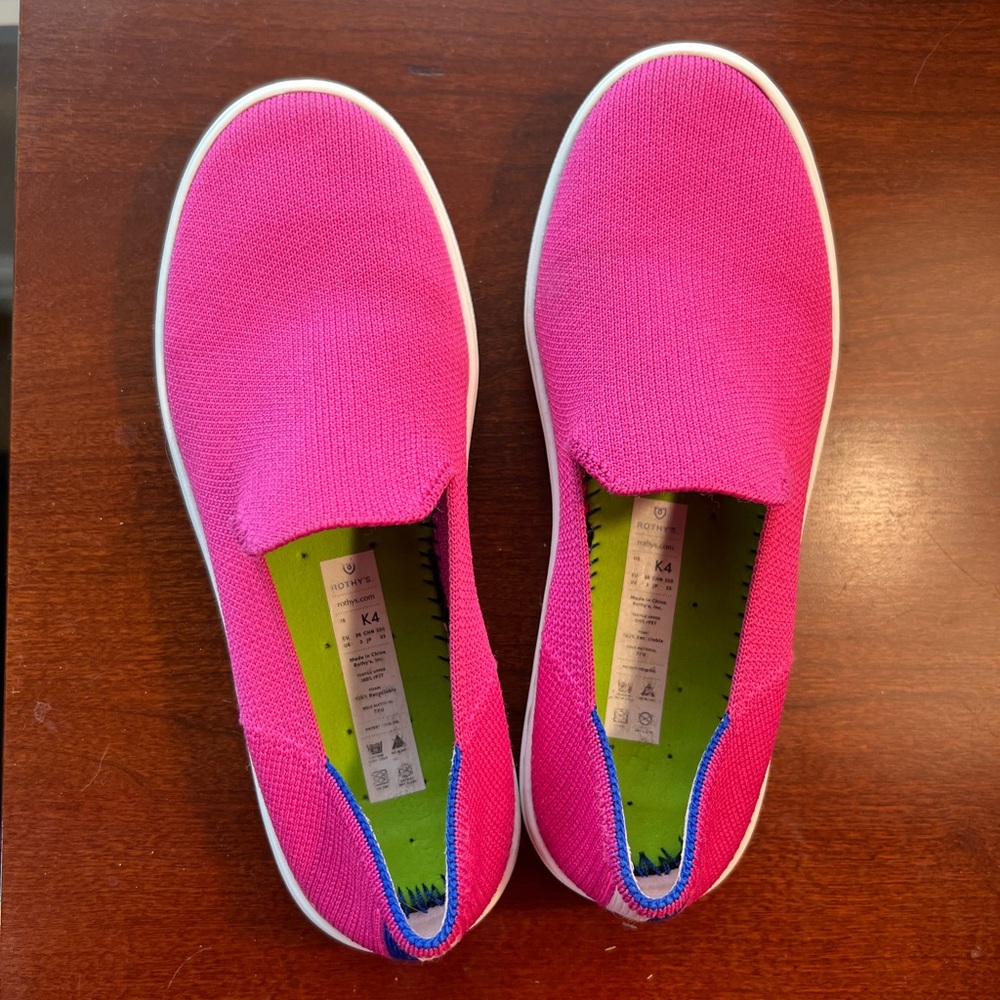 Rothy’s girls 4 sneaker